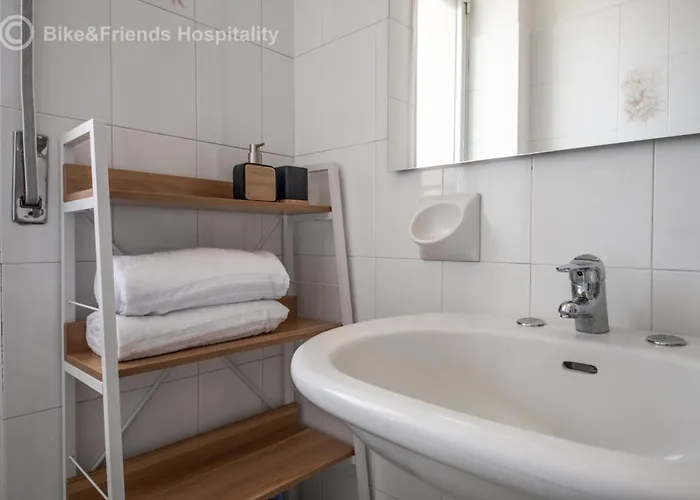 アパート Living Dante 41 *